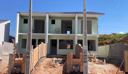 Sobrado com 2 dormitórios à venda, 85 m² por R$ 360.000,00 - Loteamento Ceniro Martins - São José/SC