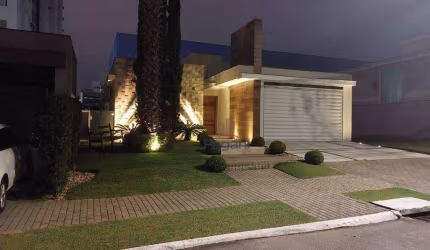 Casa com 3 dormitórios à venda, 240 m² por R$ 2.190.000,00 - Cidade Universitária Pedra Branca - Palhoça/SC