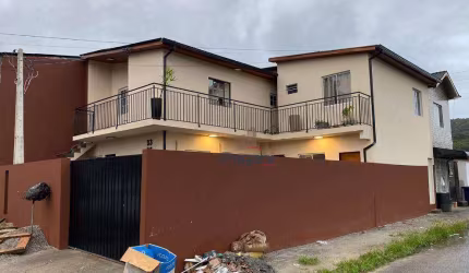 Casa com 2 dormitórios à venda, 150 m² por R$ 850.000,00 - Serraria - São José/SC