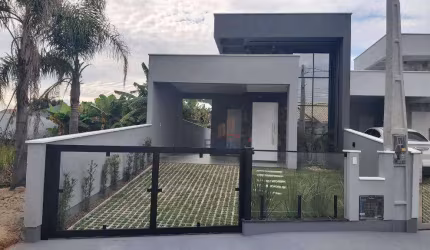 Casa com 2 dormitórios à venda, 77 m² por R$ 595.000,00 - Aririú - Palhoça/SC