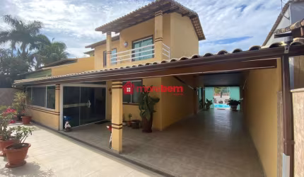 Casa de 3 quartos a venda em condomínio fechado