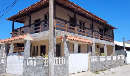 Casa de 4 quartos à vendano Condomínio Cisne Branco em São Pedro da Aldeia RJ