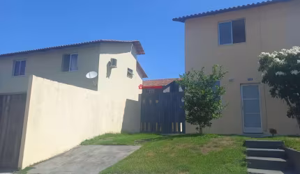 Casa em condomínio fechado com 2 quartos à venda na Rua Dirceu Guimarães, 123, Recanto do Sol, São Pedro da Aldeia, 60 m2 por R$ 280.000