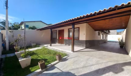 Casa com 3 quartos à venda na Rua das Alamandas, 19, Campo Redondo, São Pedro da Aldeia por R$ 750.000