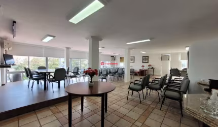 Apartamento para locação R$ 2300,00 - Cabo Frio, Centro