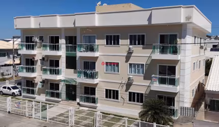 Apartamento com 2 quartos à venda na Rua Cinco, Rua 05, Nova São Pedro, São Pedro da Aldeia, 70 m2 por R$ 350.000