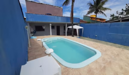 EDÍCULA NA PRAIA A 600 METROS DO MAR - PÍSCINA E ÁREA GOURMET