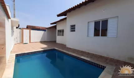 LINDA CASA NA PRAIA DE ALTO PADRÃO COM PISCINA E CHURRASQUEIRA