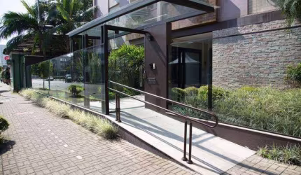 Confortável Apartamento à Venda no Bairro Atiradores, Joinville/SC - Ideal para Famílias