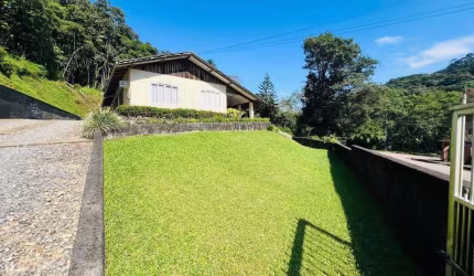 Casa Mista à venda, São Marcos, Joinville, SC