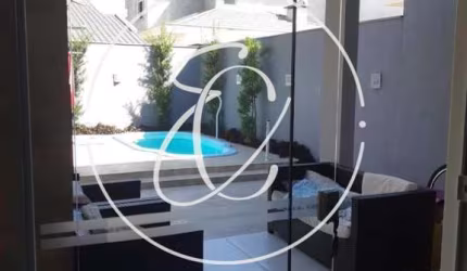 Sobrado Geminado de alto padrão à Venda no bairro Vila Nova, Joinville/SC - Conforto e Sofisticação