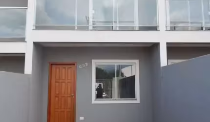 SOBRADO À VENDA EM UVARANAS