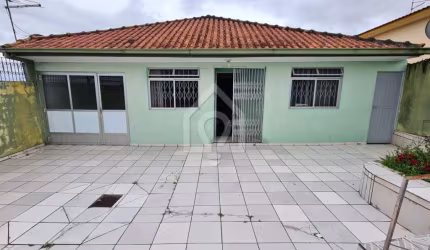 CASA À VENDA NA NOVA RÚSSIA