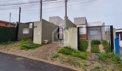 CASA À VENDA NA PALMEIRINHA - NOVA RÚSSIA
