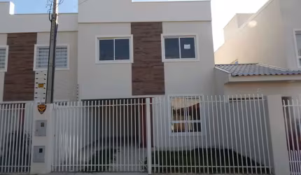 SOBRADO À VENDA EM UVARANAS