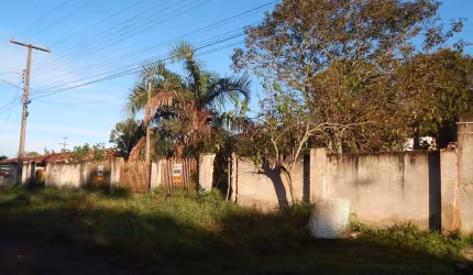 TERRENO À VENDA NO JARDIM PARAÍSO