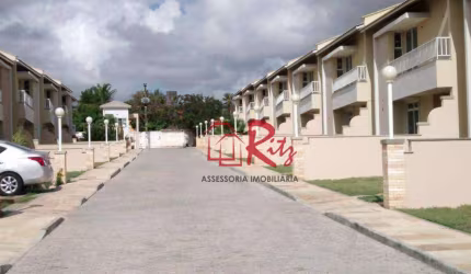 Casa com 3 dormitórios à venda, 165 m² por R$ 580.000,00 - Lagoa Redonda - Fortaleza/CE