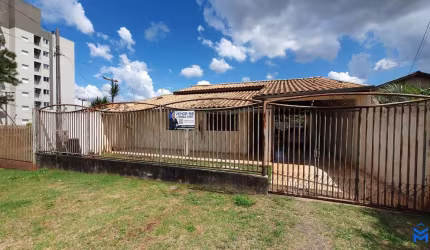 A VENDA TERRENO NO ROMA 648 m² - CASCAVEL/PR