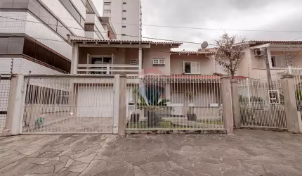 'Sonhe Alto: Casa de 232m² no Jardim Itu Sabará'