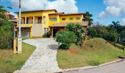 Casa a venda em Itupeva-SP. Com 6 quartos, 440,56m², Condomínio Village Morro Alto
