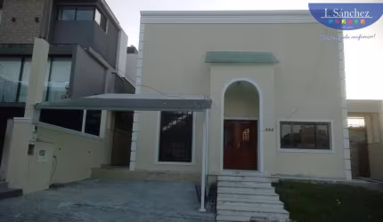 Casa em Condomínio para Venda em Arujá, Residencial Real Park, 3 dormitórios, 3 suítes