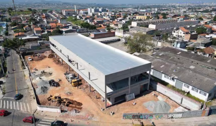 Salão Comercial para Locação em Itaquaquecetuba, Vila Ursulina, 1 vaga