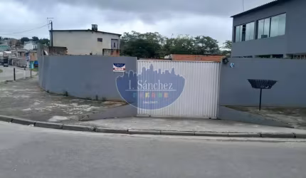 Casa Comercial para Locação em Itaquaquecetuba, Parque Recanto Mônica, 3 dormitórios, 2 banheiros, 2 vagas