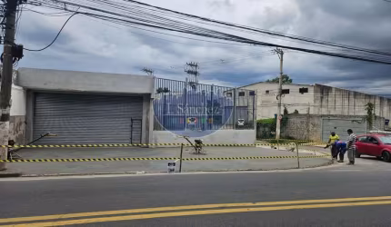 Salão Comercial para Locação em Itaquaquecetuba, RIO ABAIXO, 1 banheiro, 3 vagas