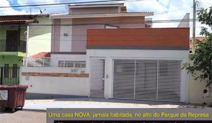 Casa com 3 dormitórios à venda, 233 m² por R$ 958.000,00 - Parque da Represa - Jundiaí/SP