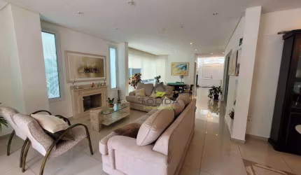 Casa com 4 Dormitórios à VENDA, 581 m² por R$ 3.000.000 - Condomínio Portal do Paraíso II - Jundiaí - SP.