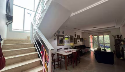 Casa com 3 Dormitórios à VENDA, 170 m² por R$ 1.049.000 - Vivenda - Jundiaí/SP