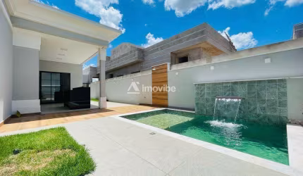 Casa térrea com 302m² de terreno e 180m² de construção com 03 dormitórios, sendo uma suíte com closte no Cond Engenho Velho em Nova Odessa. - SP