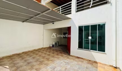 Sobrado a venda com 150m² de terreno e 193m² de terreno com 03 dormitórios sendo uma suíte no Nova Carioba em Americana-SP