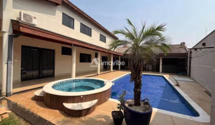 Casa à venda com 4 dormitórios e área gourmet completa no Terras de Santa Bárbara D'Oeste.