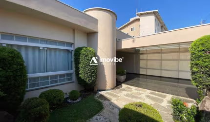 Casa à venda com 05 dormitórios, no Jd. São Pedro, em Americana–SP