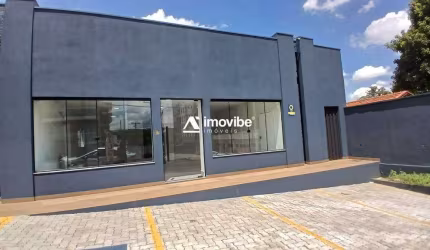 Salão Comercial com 270 m², 5 Salas, 9 Banheiros, 4 Vagas, 1 Lavanderia e Ótima Estrutura em Americana - SP