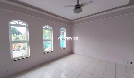 Casa com 3 Dormitórios, Suíte e Jardim de Inverno – Bairro Belvedere, Americana/SP