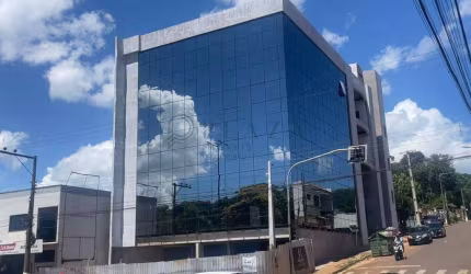 AMPLA SALA COMERCIAL PARA ALUGAR NO BAIRRO PALMITAL
