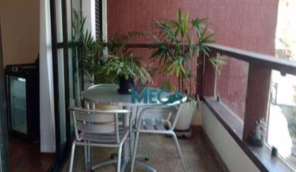 Maravilhosa planta! 4 dormitórios sendo 2 suítes em rua tranquila à venda no jardim prudência.
