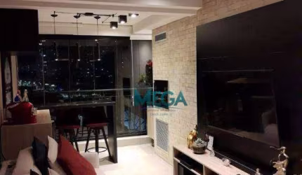 Lindo apartamento  com 2 dormitórios sendo 1 suíte. Varanda gourmet , sacada envidraçada.