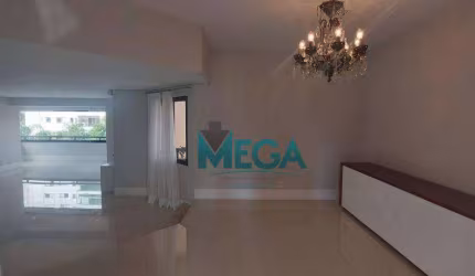Lindo apartamento com 3 suítes repletas de armários planejados, todos os banheiros das suítes  revestidos em mármores.