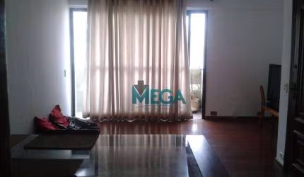 Excelente planta! Living para até 3 ambientes, varanda ampla.