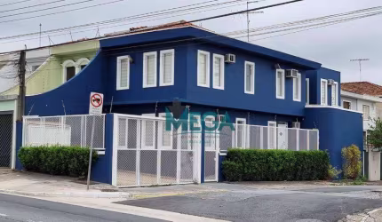 Lindíssima casa comercial em esquina de extrema visibilidade para compra ou locação. 160m², R$1.500.000,00 ou R$7.500,00