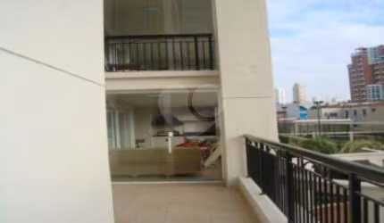 Apto com varanda estendida 178 m², decorado e mobiliado, lazer completo