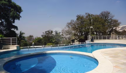CASA EM CONDOMÍNO FECHADO A VENDA NO TREMEMBÉ A VENDA