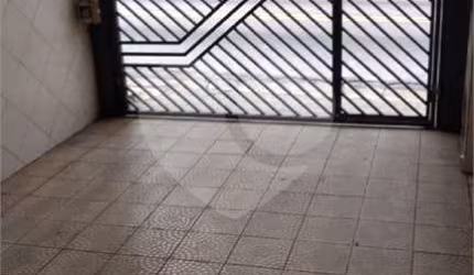 Sobrado bem distribuído e com ótimo valor!