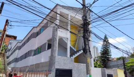 condominio de 15 casas a 500 metros do shopping santana park