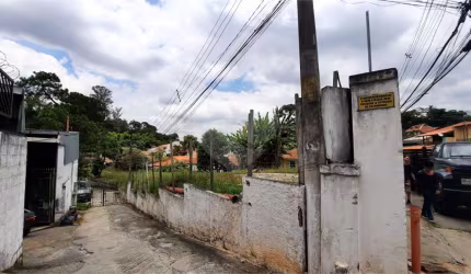Terreno à venda 1.843m² no Horto Florestal!!! Local Nobre!!!