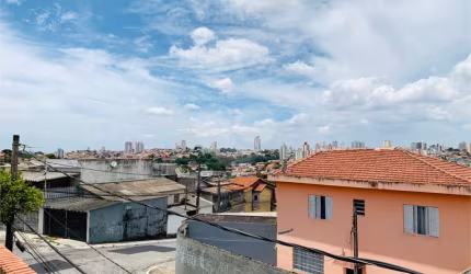 Casa espaçosa no Jardim Tremembé