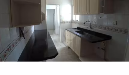 Apartamento à Venda em ótimo condominio em Santa Terezinha